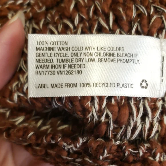 Universal Thread Marled Rust-Brown V-Neck Sweater - Picture 7 of 9